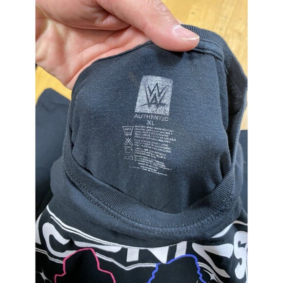 WWE THE IICONICS Shirt BILLIE KAY & PEYTON ROYCE BFFS Mens Size XL 22.5pit2pit - Picture 4 of 6